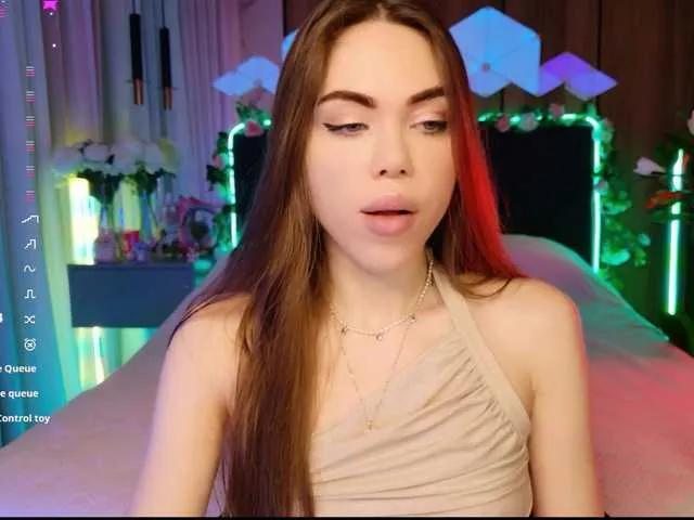 Masturbate to 19 years old MimiForce from BongaCams MimiForce from BongaCams