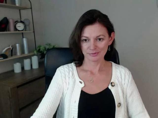 mrsVivian on BongaCams 