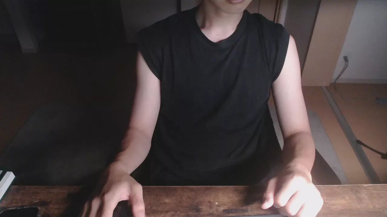 Offline 000ccvv999 on Cam4