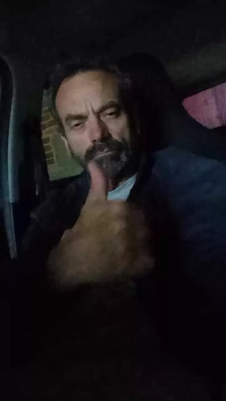 Offline bitebonbec2 on Cam4