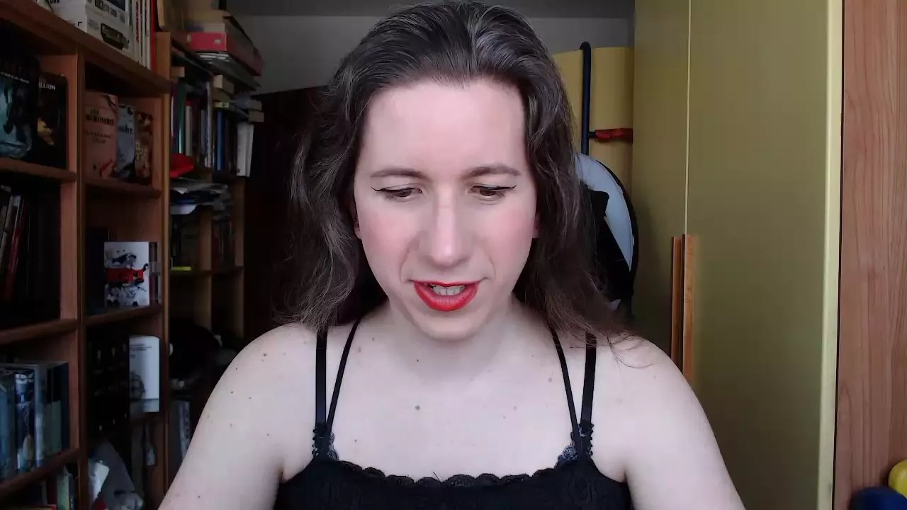 Offline Chiara_Sex on Cam4