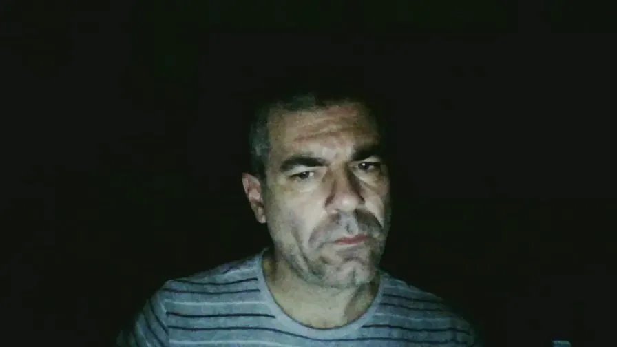 Offline ilmioo21 on Cam4