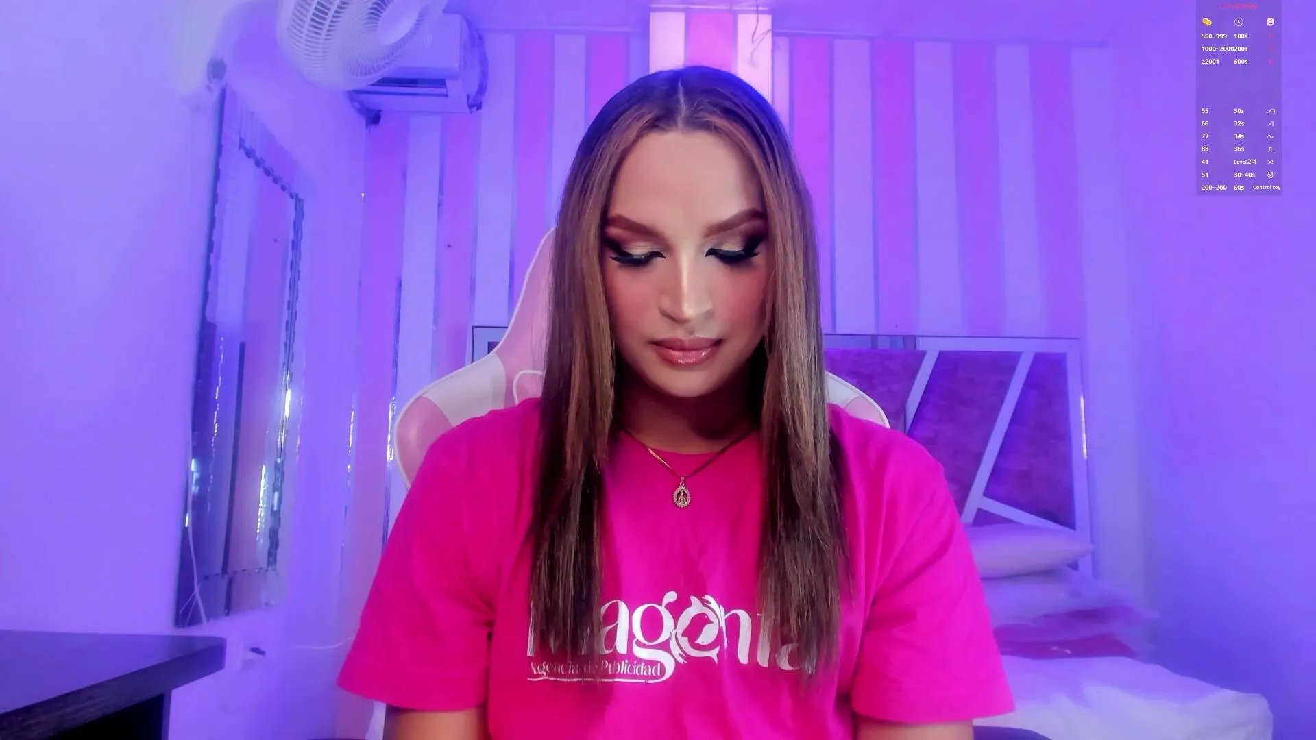 Offline KylieVictoria_ on Cam4