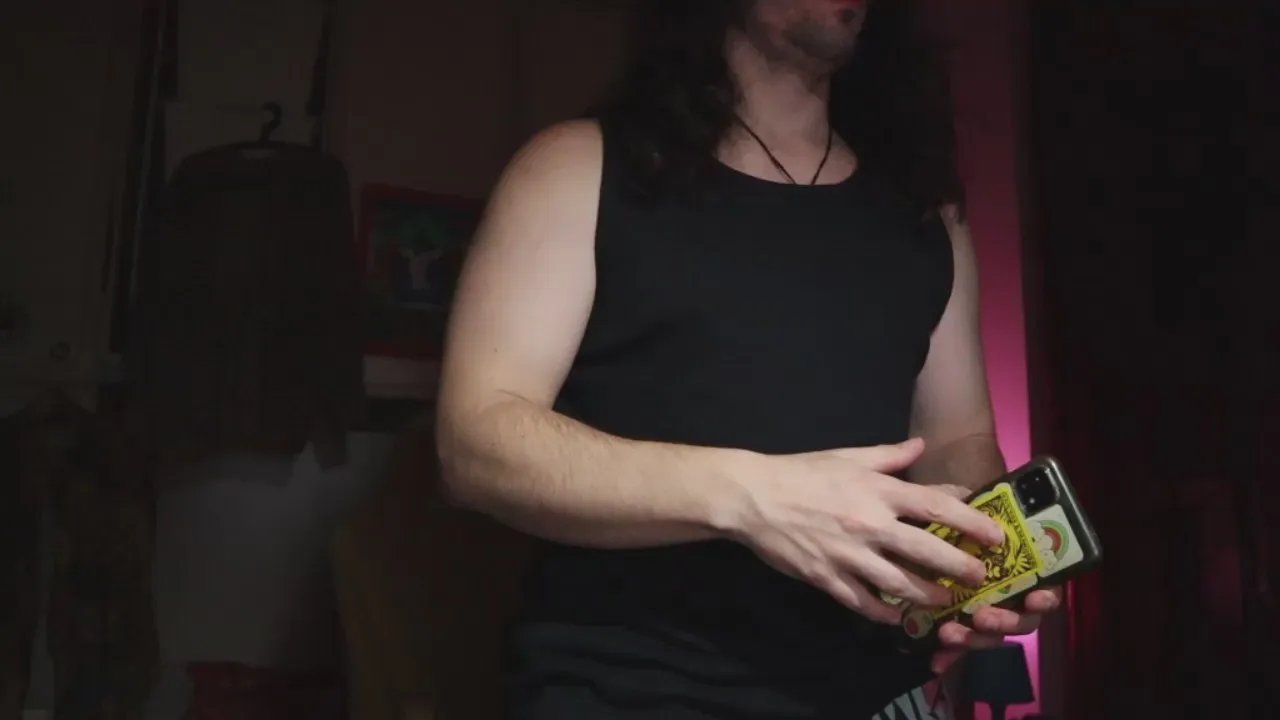 Offline Tantra_Man_Yogi on Cam4