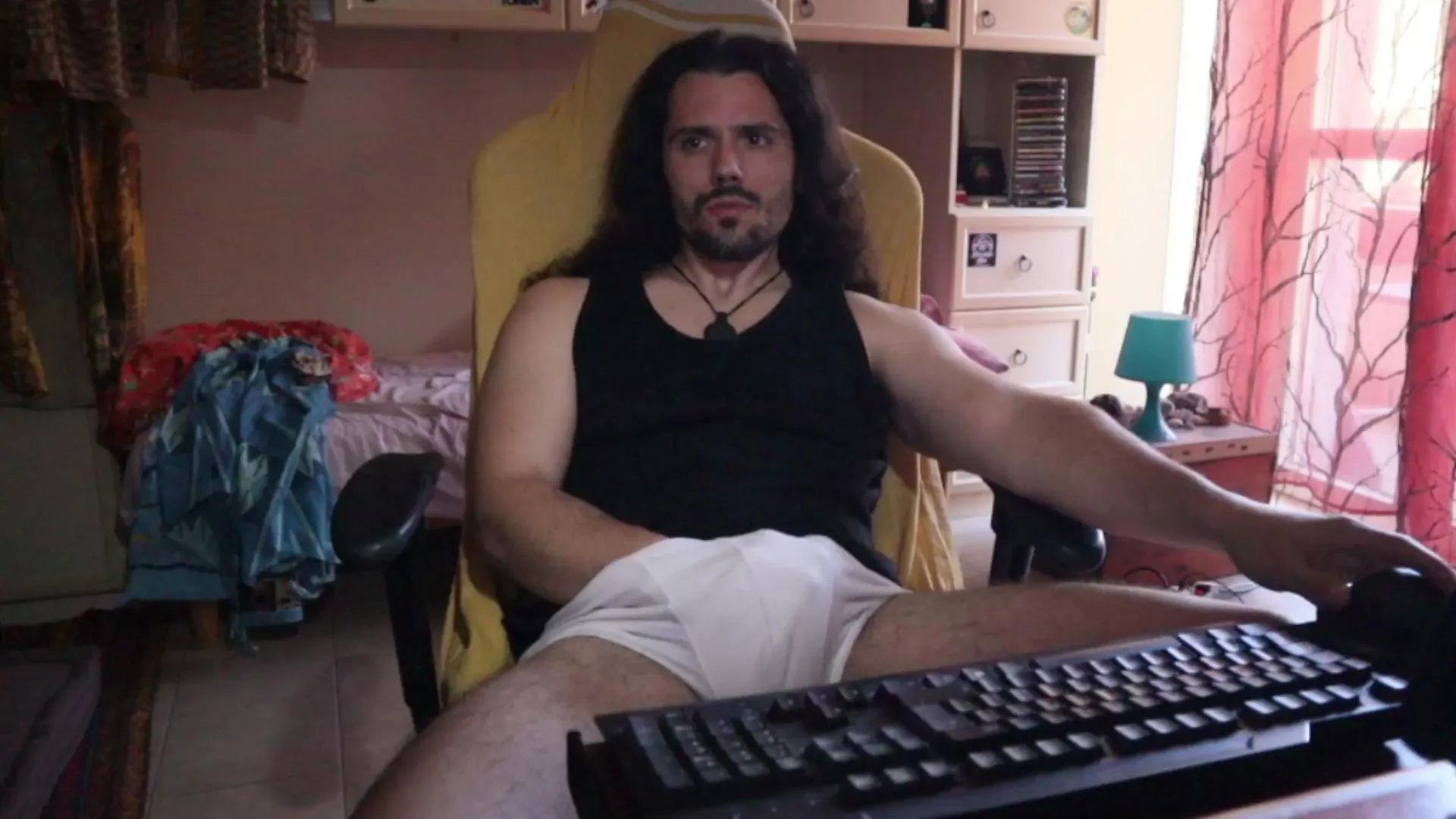 Offline Tantra_Man_Yogi on Cam4