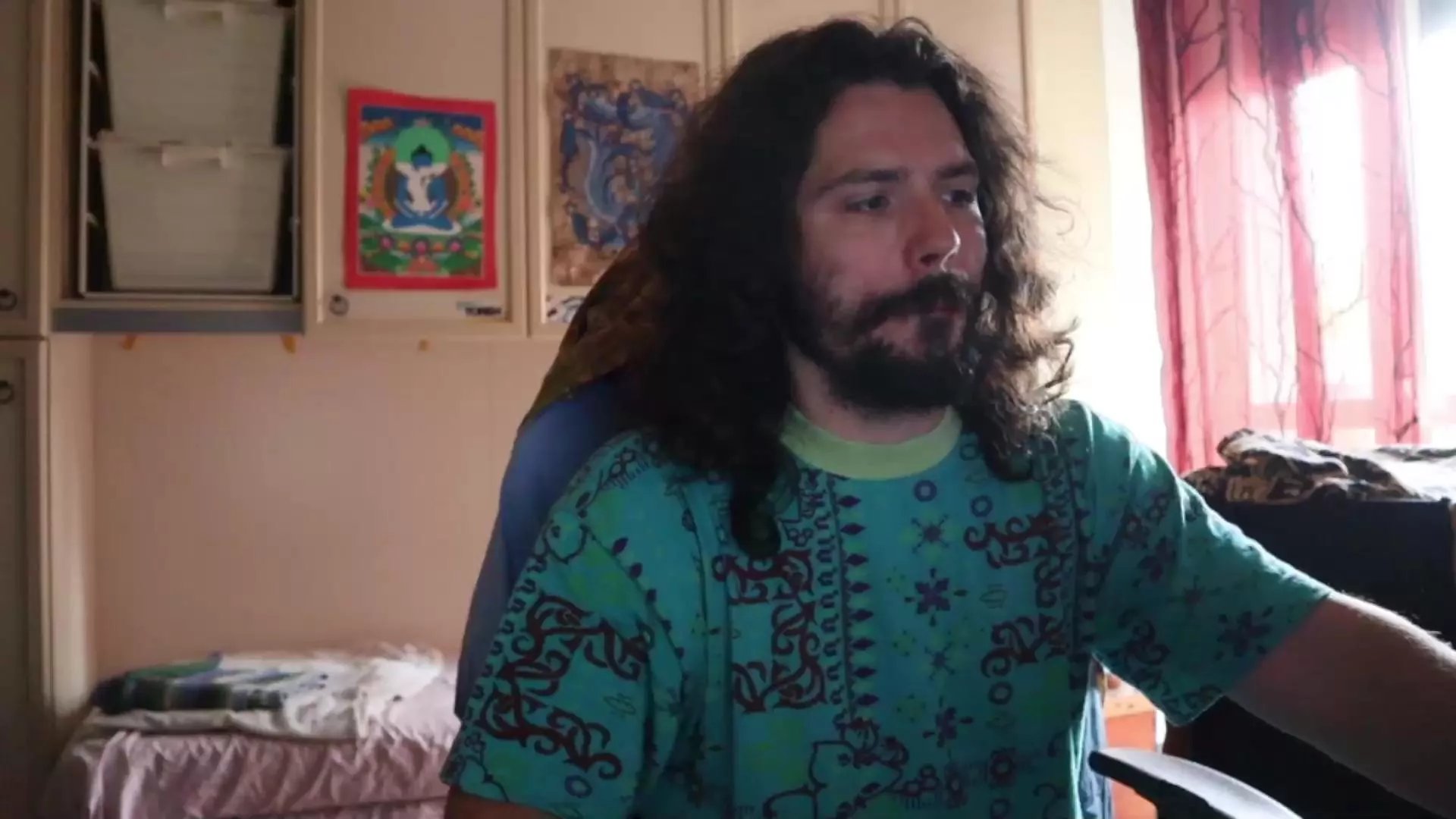 Offline Tantra_Man_Yogi on Cam4