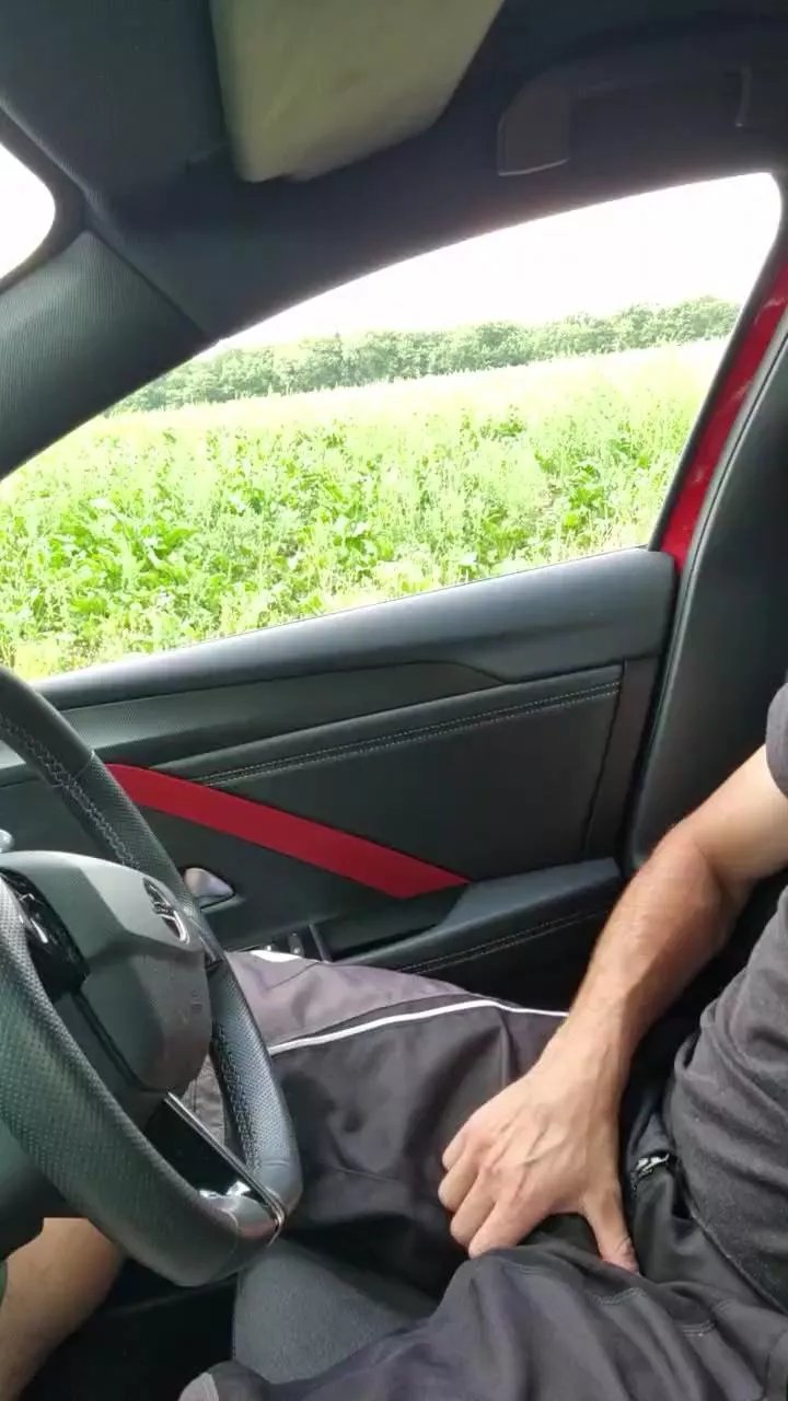 Offline Wiesencoltx on Cam4