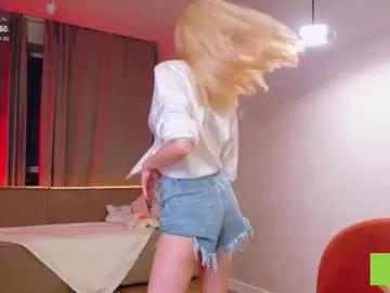 Try Chaturbate's _starshine _starshine from Chaturbate