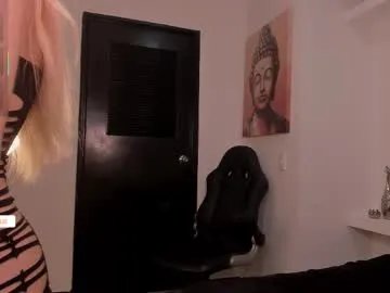 Freechat jenaa_ on Chaturbate