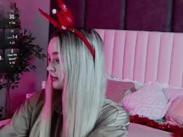 meowrora_ on Chaturbate 