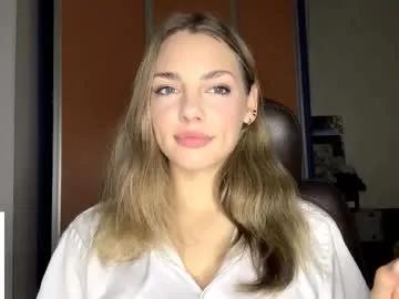 Admire hot slut Pricillahoinacki pricillahoinacki from Chaturbate