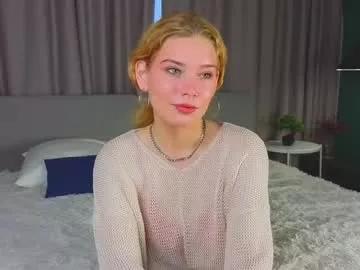 rowenabyron on Chaturbate 