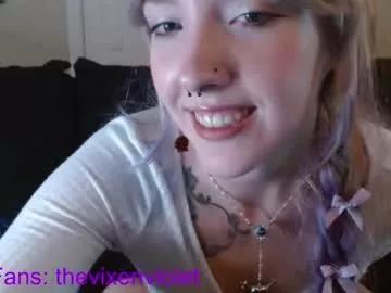 violetvixen468 on Chaturbate 