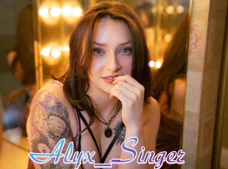 Alyx_Singer on Streamate 