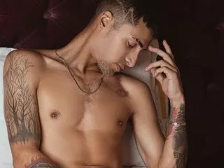 Offline DrakeNeuman on Streamate