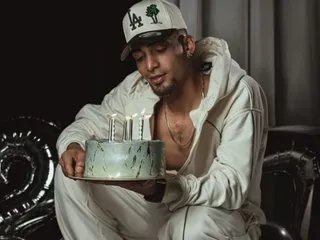 Offline DrakeNeuman on Streamate