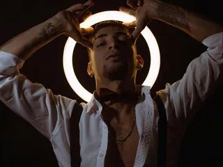 Offline DrakeNeuman on Streamate