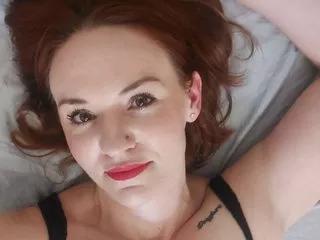 MadelynMilfNextDoor on Streamate 