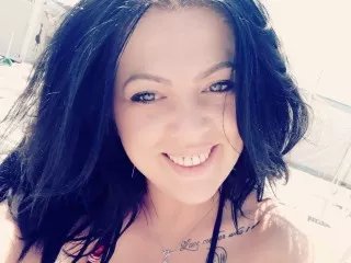 Offline MilfAmalya on Streamate