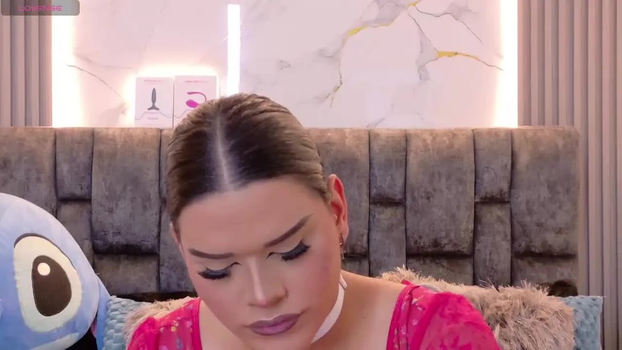 Offline AvaCristiTS on Streamray