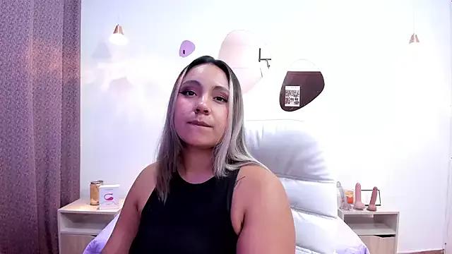 _Ameliie on StripChat 