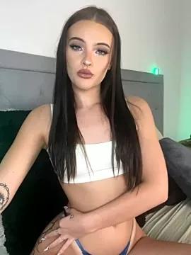 KarissaChantelle on StripChat 