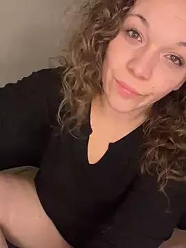 MistyAurora on StripChat 