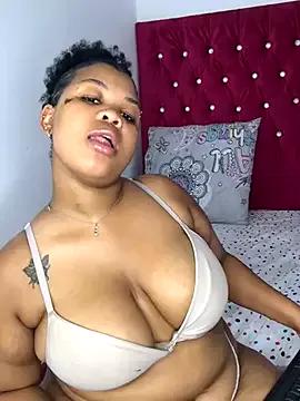 ThickAss_Barbie on StripChat 